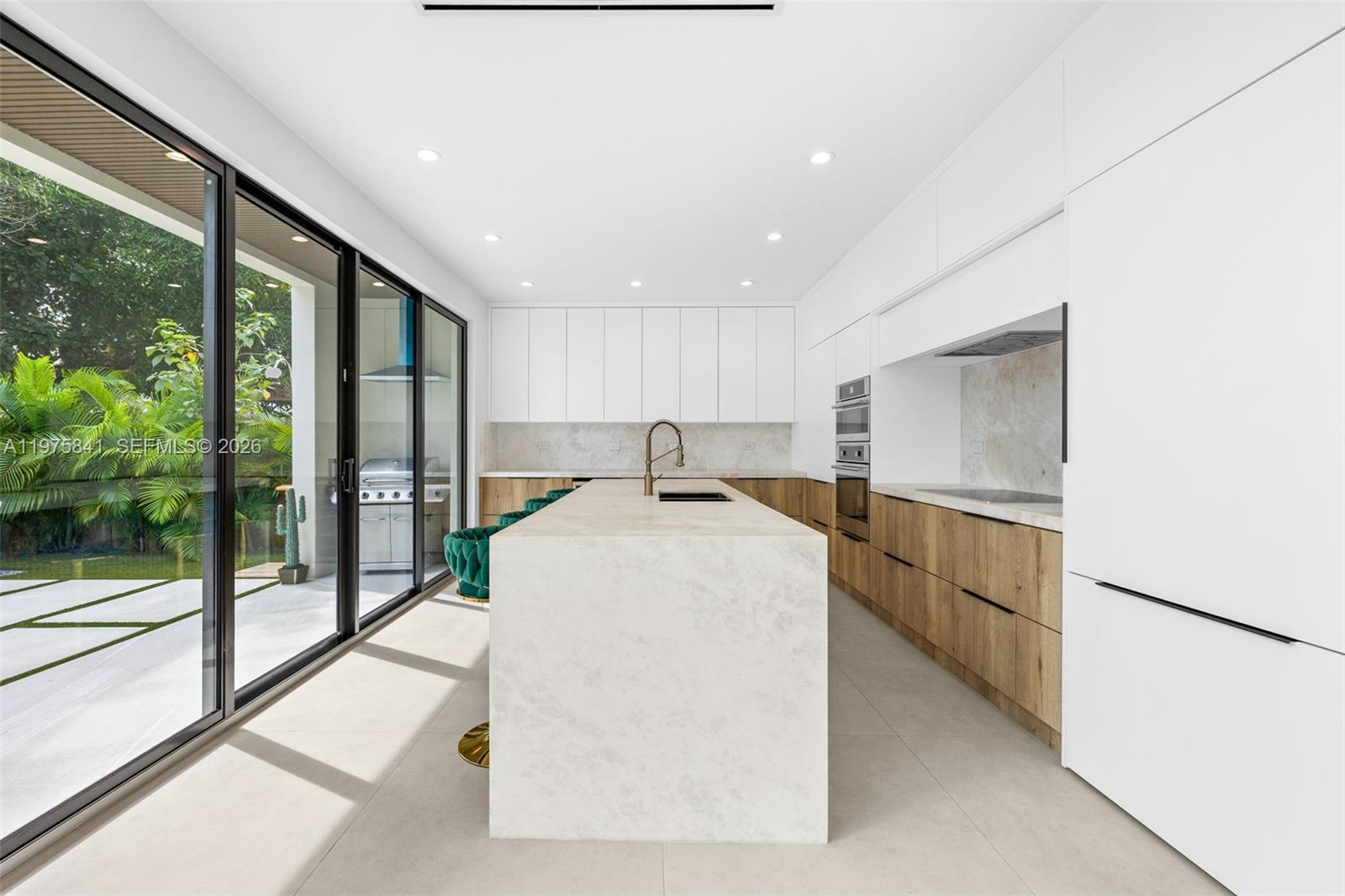 PULLMAN PK - Residential Lease