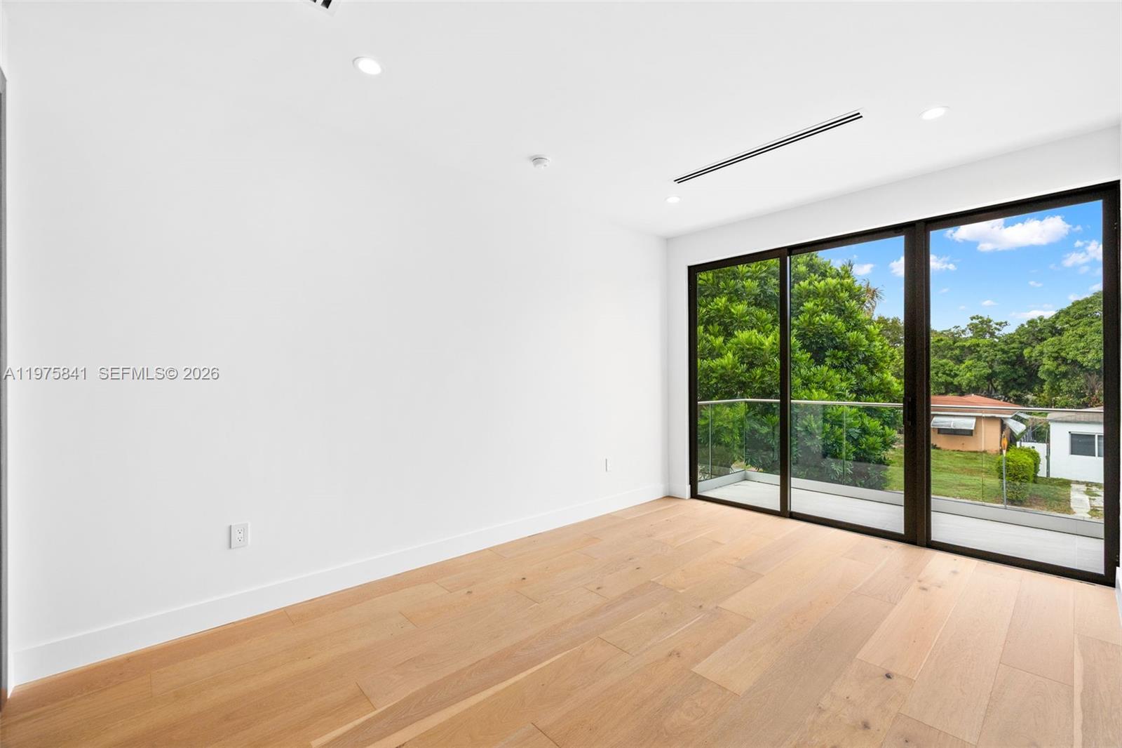 PULLMAN PK - Residential Lease