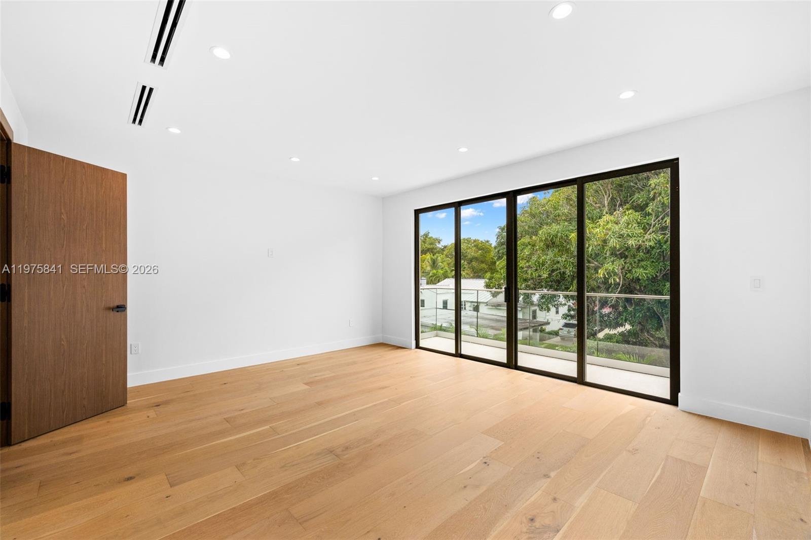 PULLMAN PK - Residential Lease