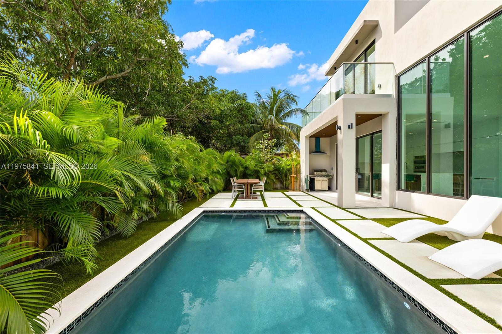 PULLMAN PK - Residential Lease