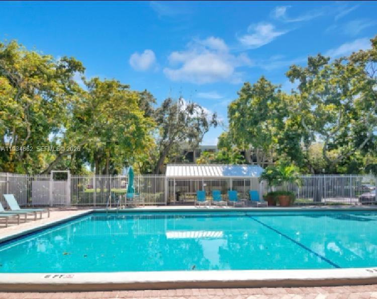 VILLA DORADA - Residential