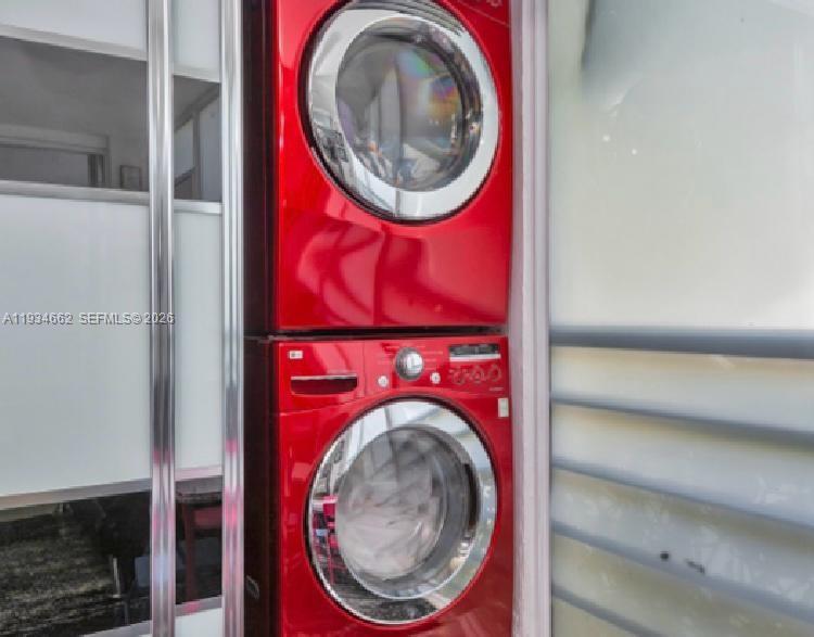 VILLA DORADA - Residential