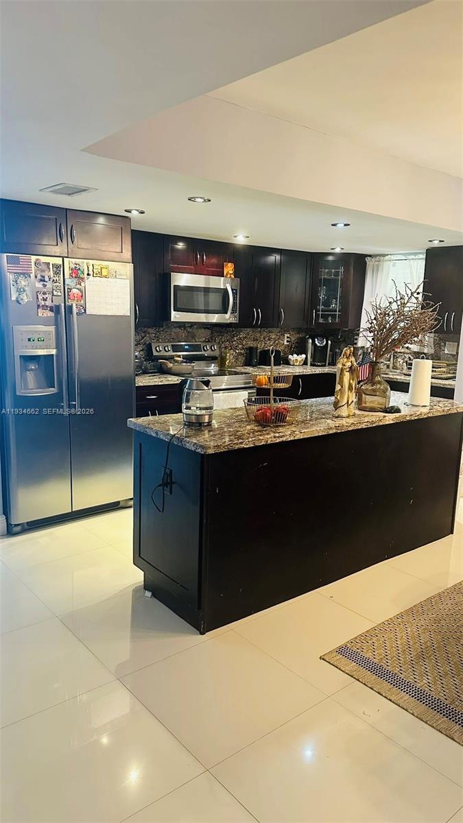VILLA DORADA - Residential