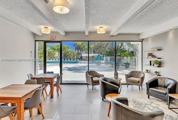 VILLA DORADA - Residential