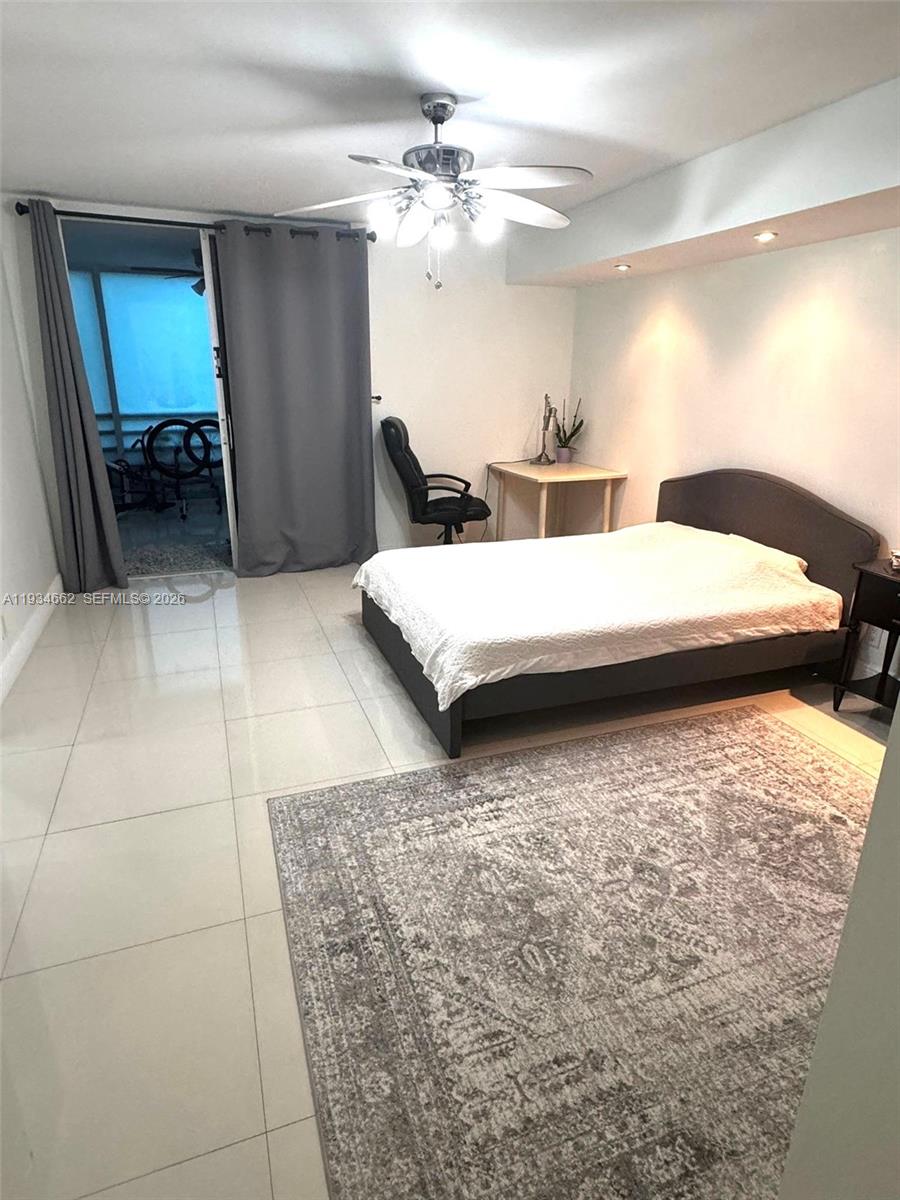 VILLA DORADA - Residential