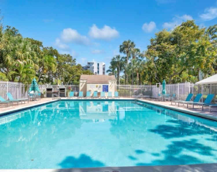 VILLA DORADA - Residential