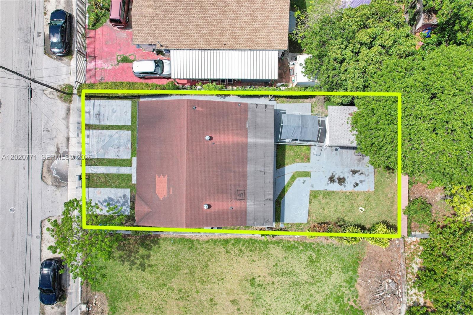MILLER LAWN - Residential