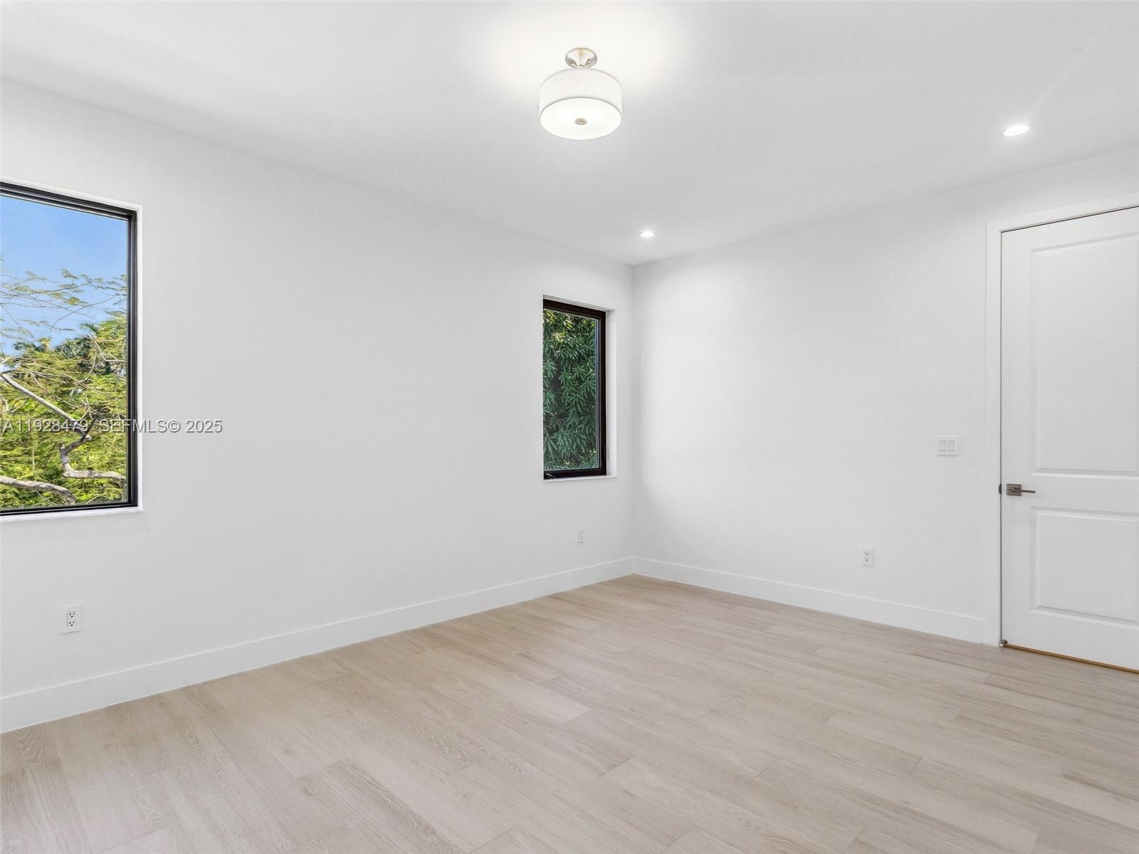 UNIVERSITY BAPTIST CHURCH - Residential