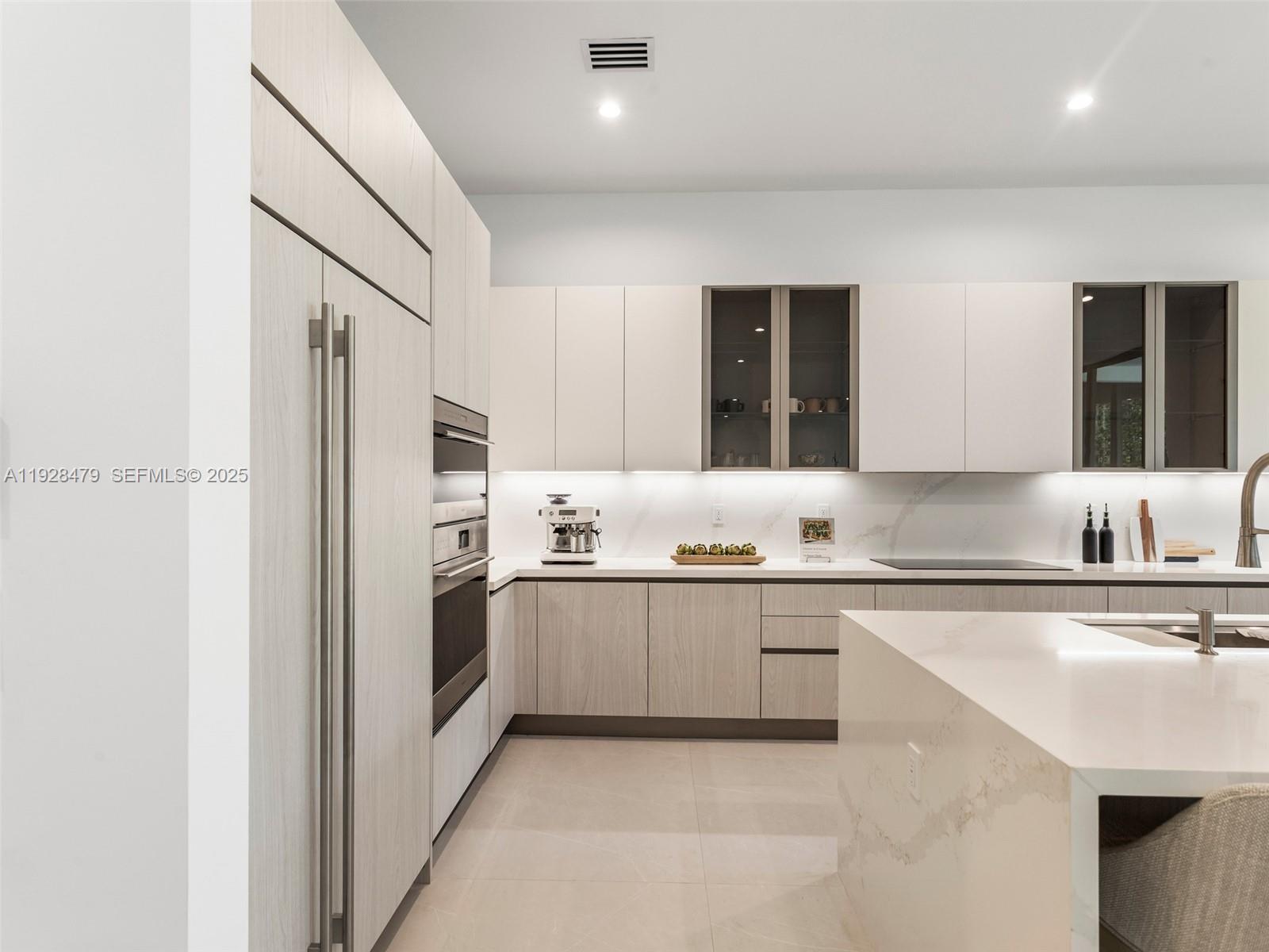 UNIVERSITY BAPTIST CHURCH - Residential