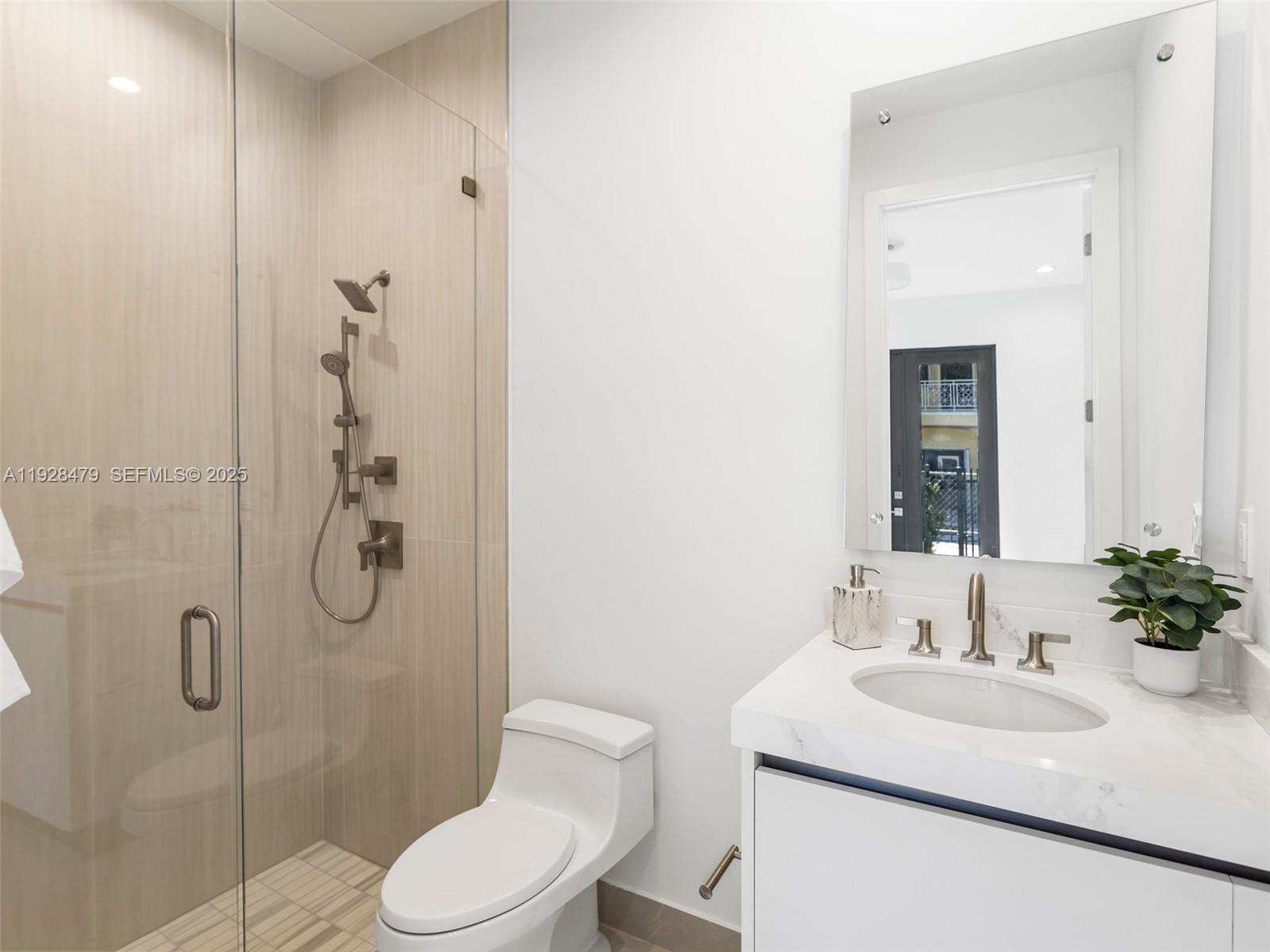 UNIVERSITY BAPTIST CHURCH - Residential