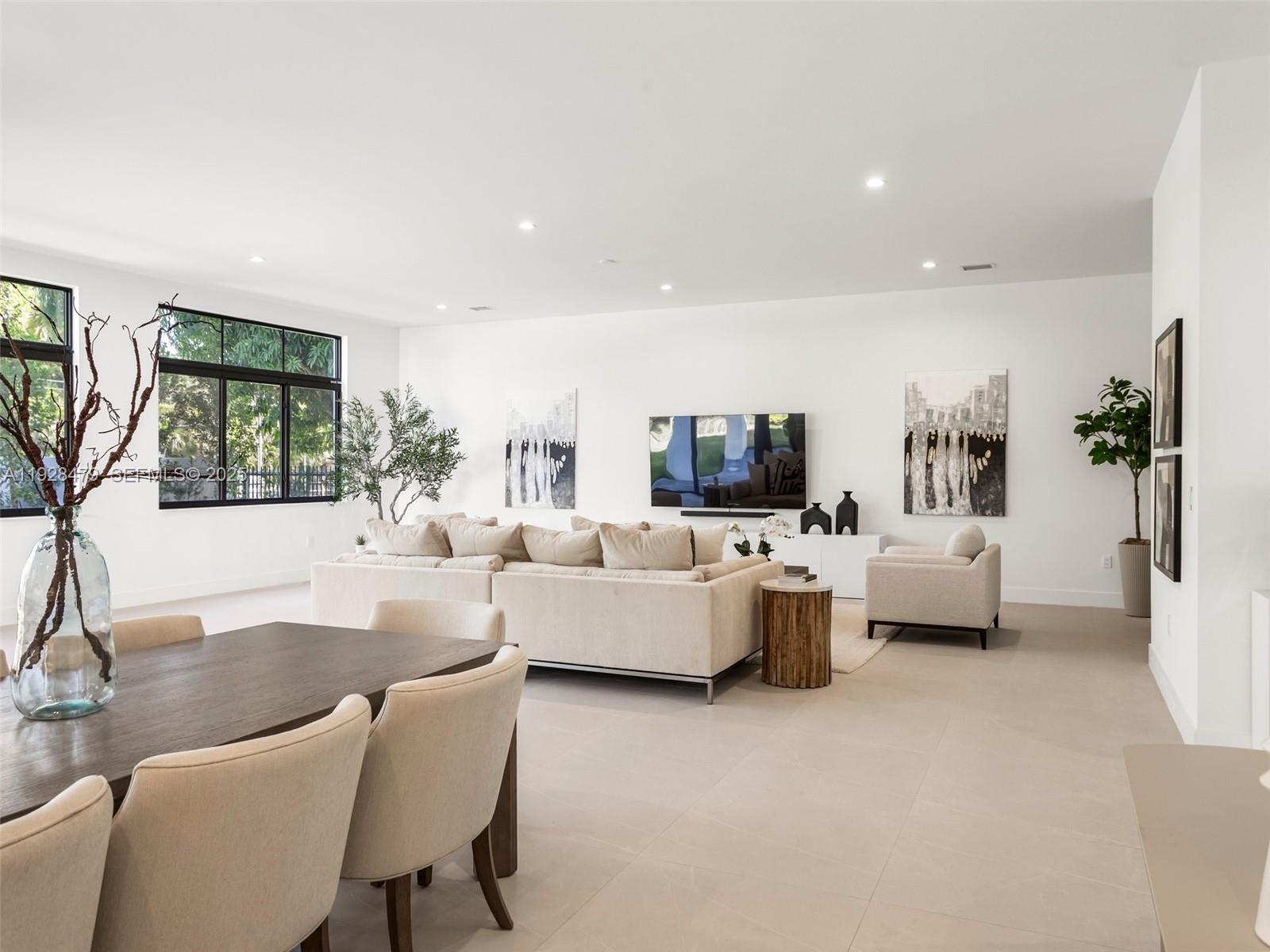 UNIVERSITY BAPTIST CHURCH - Residential