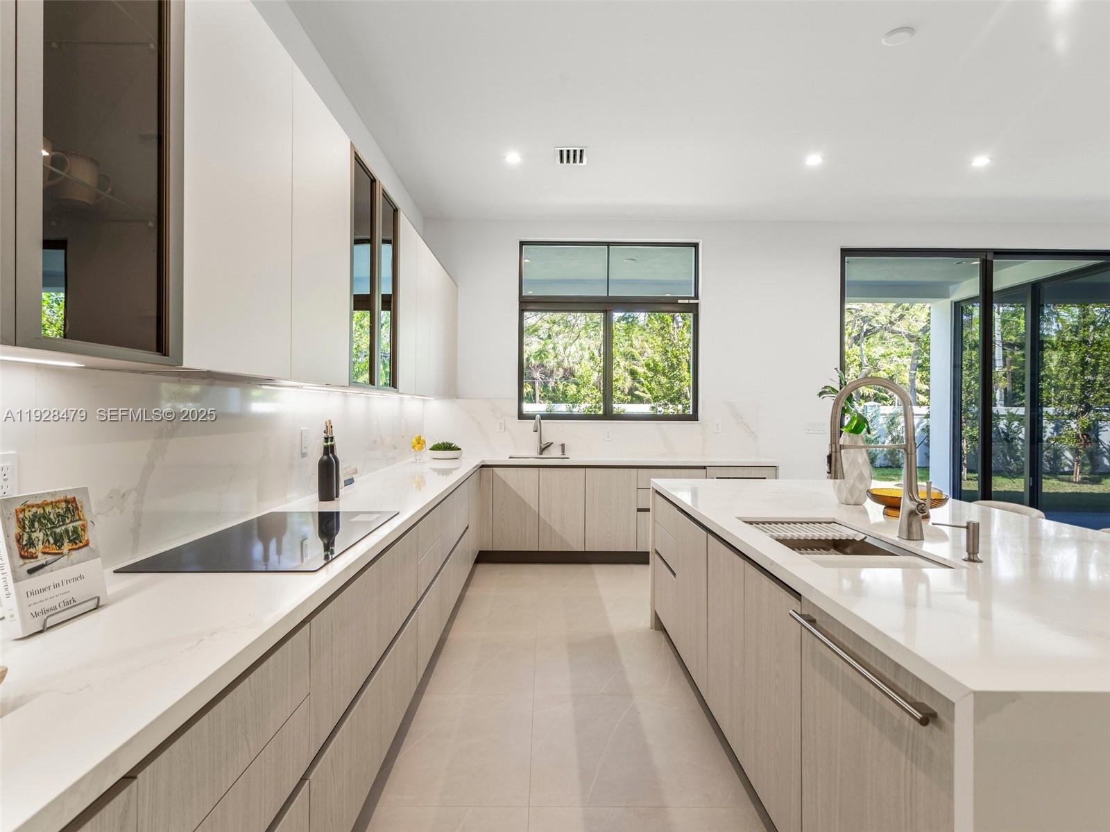 UNIVERSITY BAPTIST CHURCH - Residential