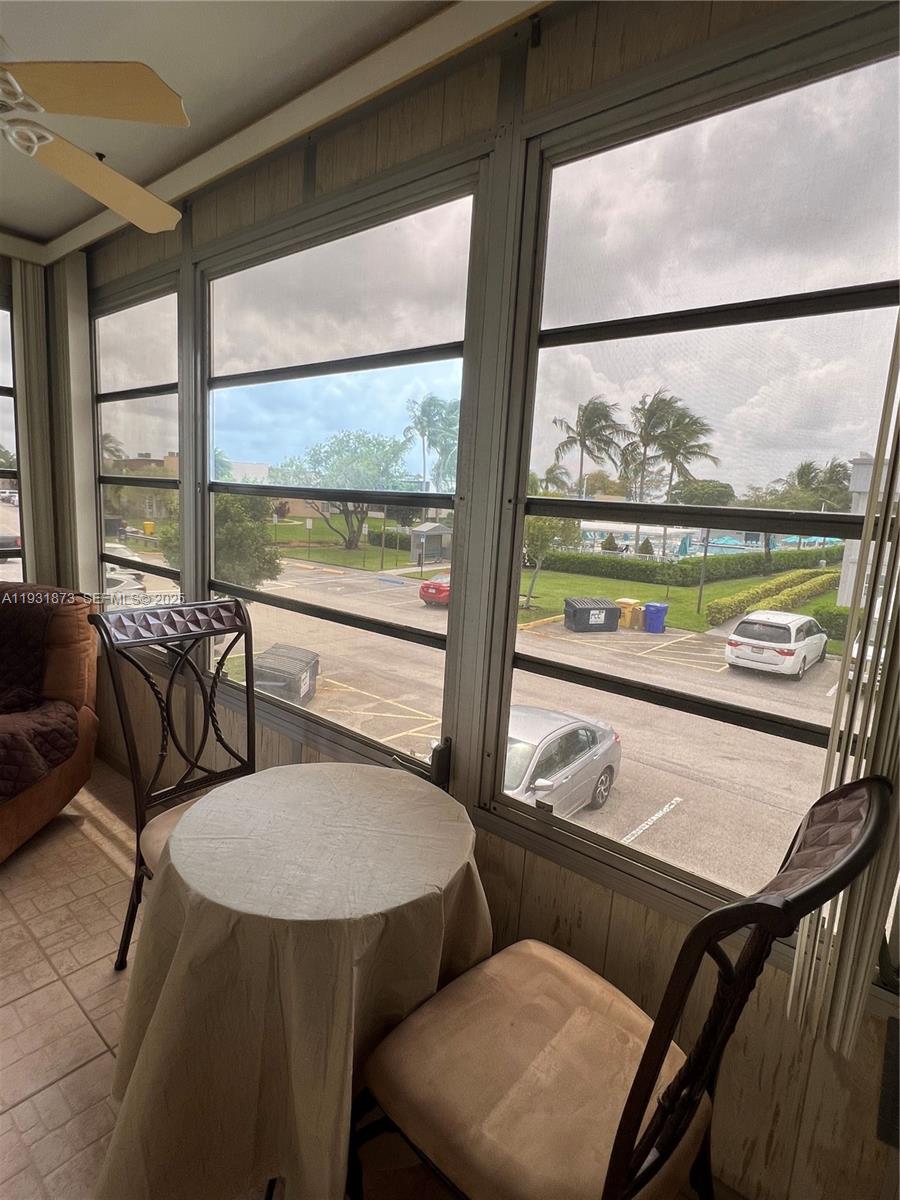 KINGS POINT BURGUNDY COND - Residential Lease