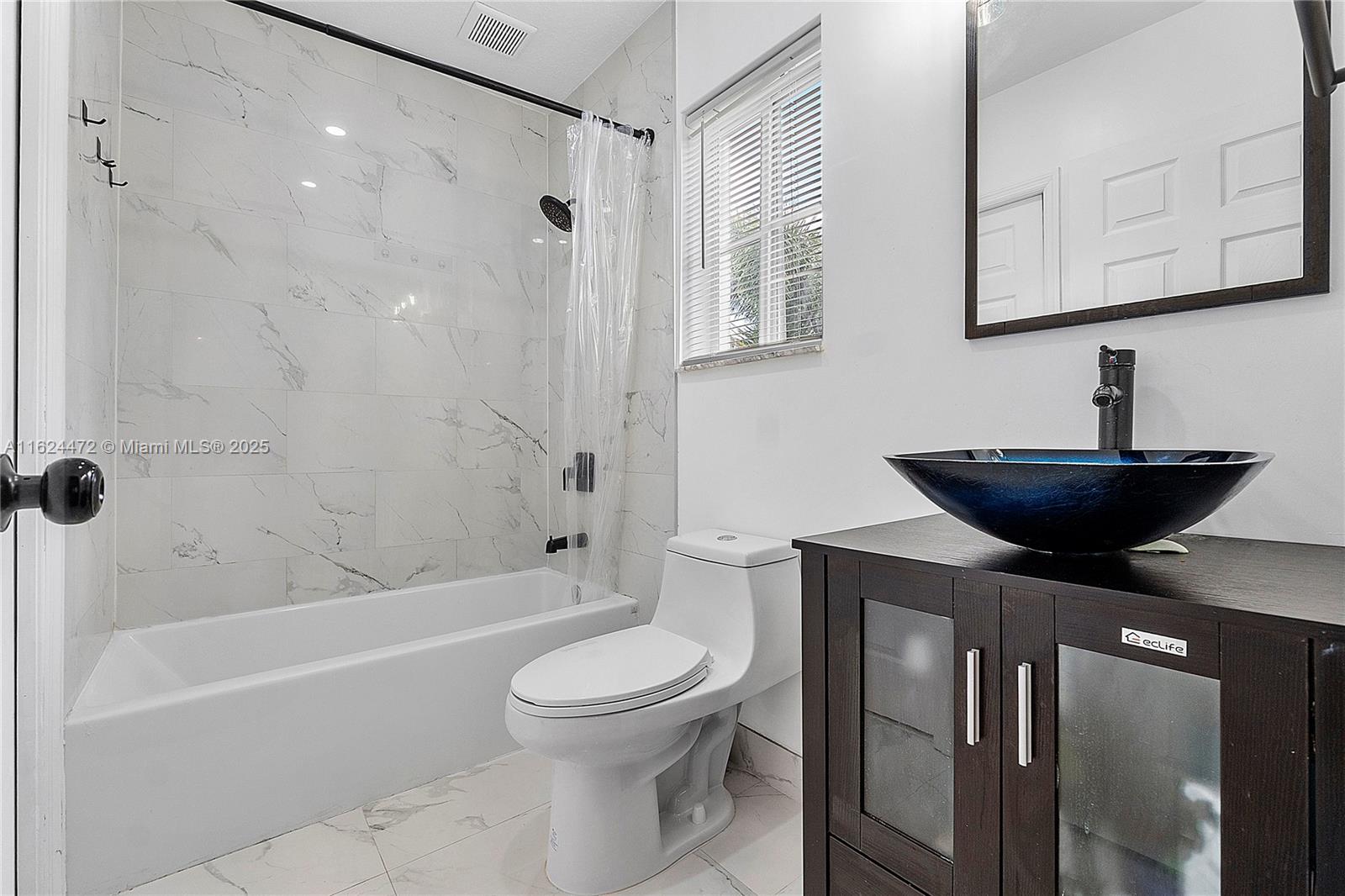 Corner Unit Townhome in the desirable gated community of Village Walk. This home boasts a complete renovation with modern updates throughout, including 2025 A/C Unit, 2025 Microwave, Remodeled Bathrooms, Remodeled Tile Flooring and kitchen. Master suite includes a spacious walk-in closet, while the second bathroom offers a convenient Jack and Jill style. Family-friendly and pet community, featuring a children's playground and a refreshing swimming pool. This property is ideally located near the Turnpike and I-75, providing easy access to surrounding shopping areas.
Ok to Rent! No Assessments