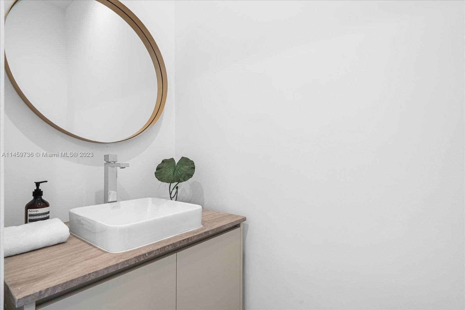 57 OCEAN CONDO - Residential