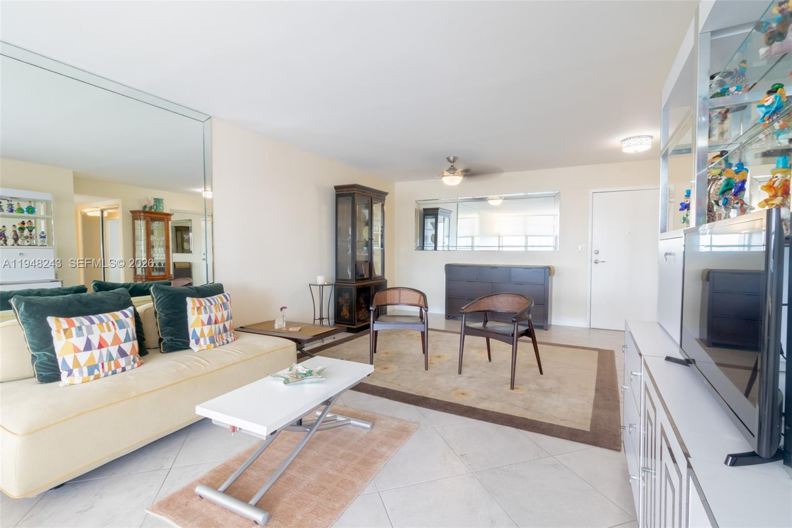 WINSTON TOWERS 100 CONDO - Residential