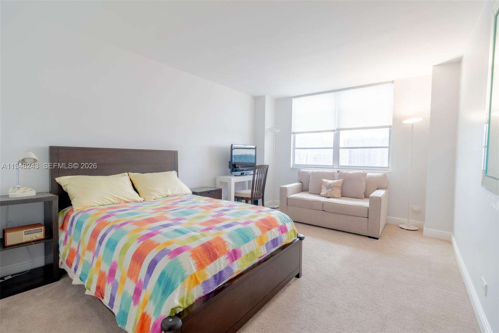 WINSTON TOWERS 100 CONDO - Residential