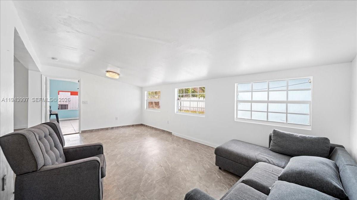 BELL GARDENS - Residential