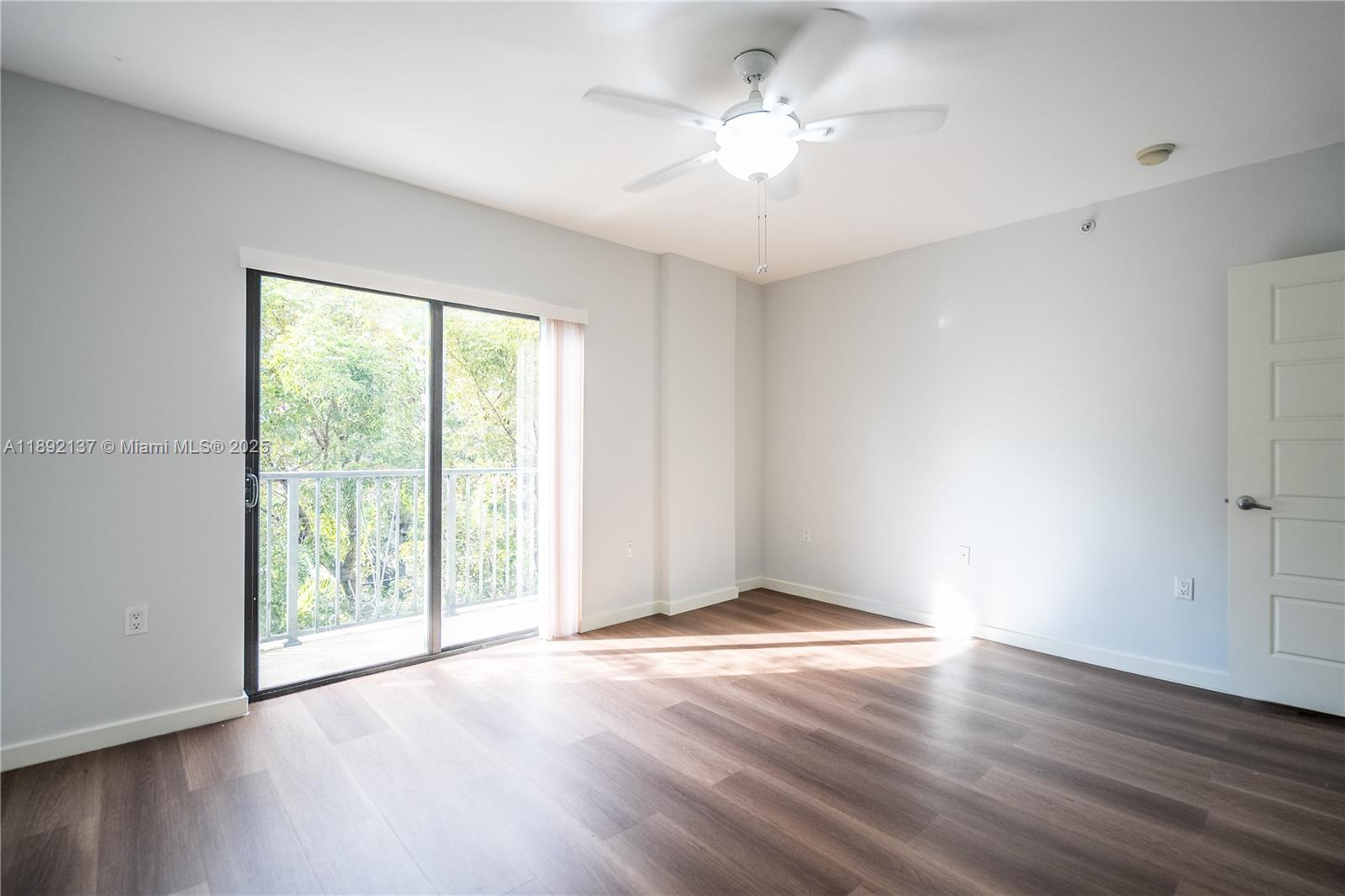 CORAL GABLES SEC K - Residential Lease