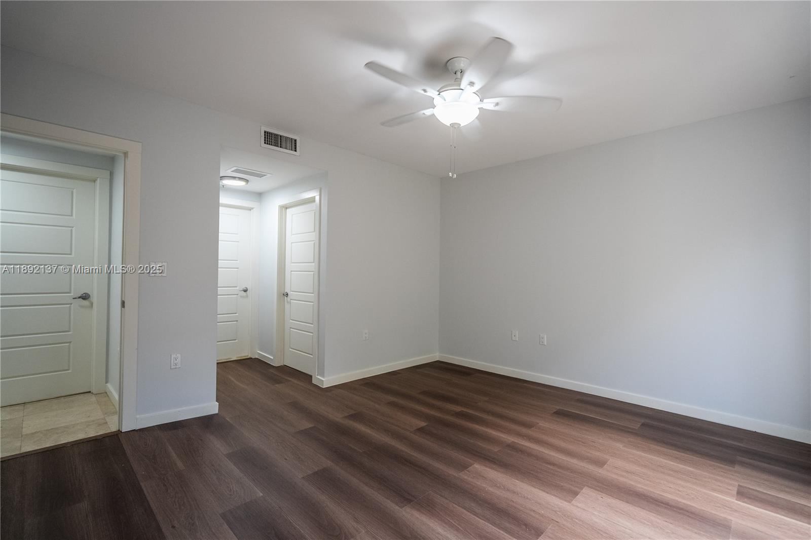 CORAL GABLES SEC K - Residential Lease