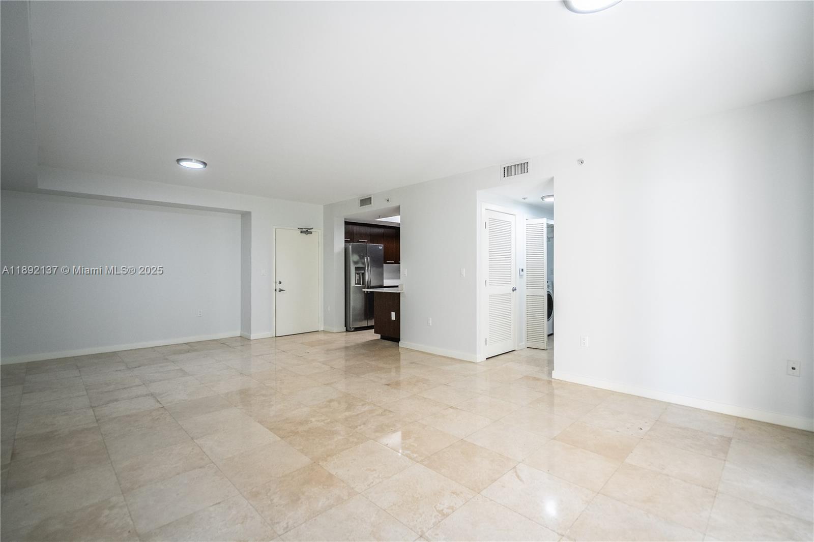 CORAL GABLES SEC K - Residential Lease