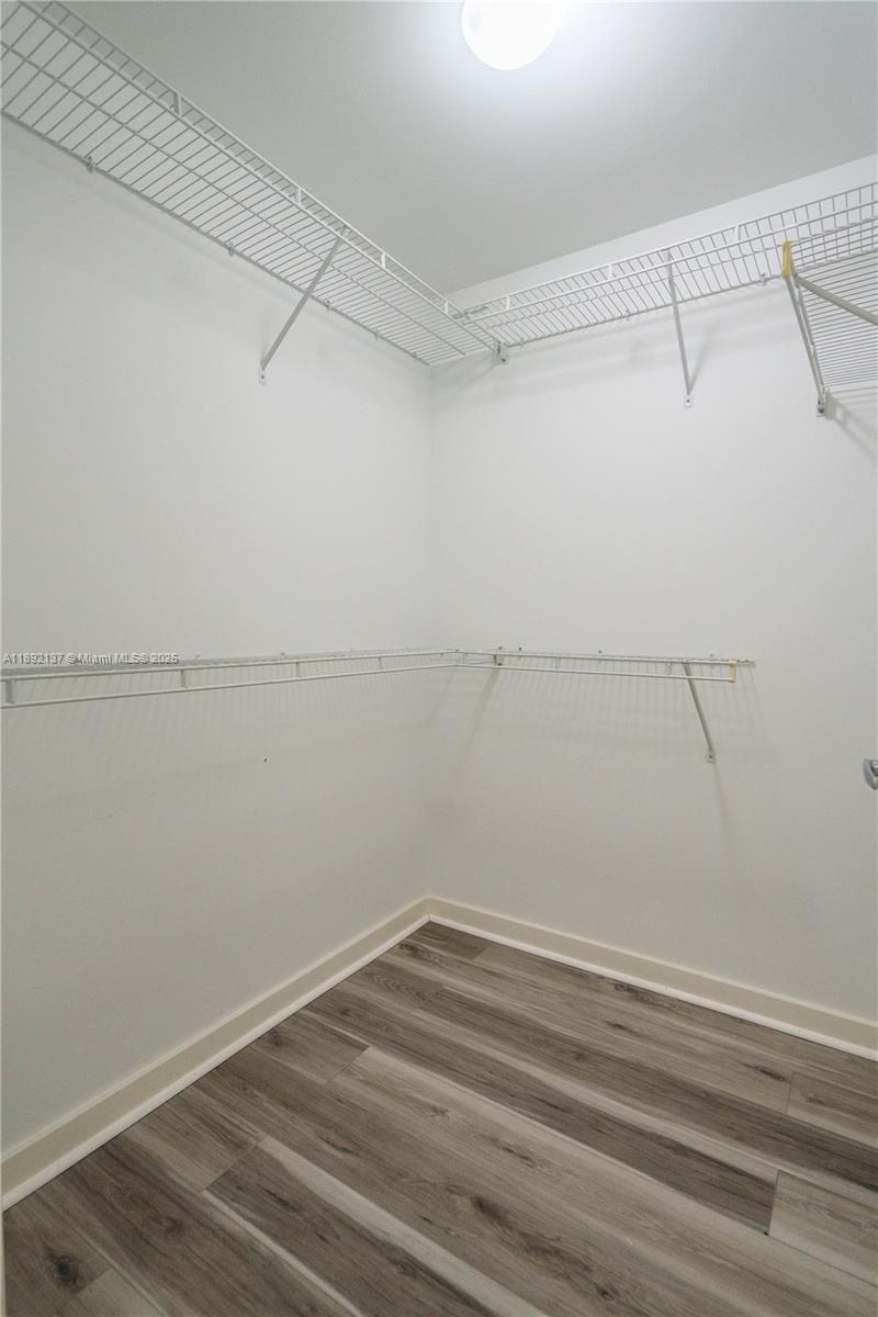 CORAL GABLES SEC K - Residential Lease