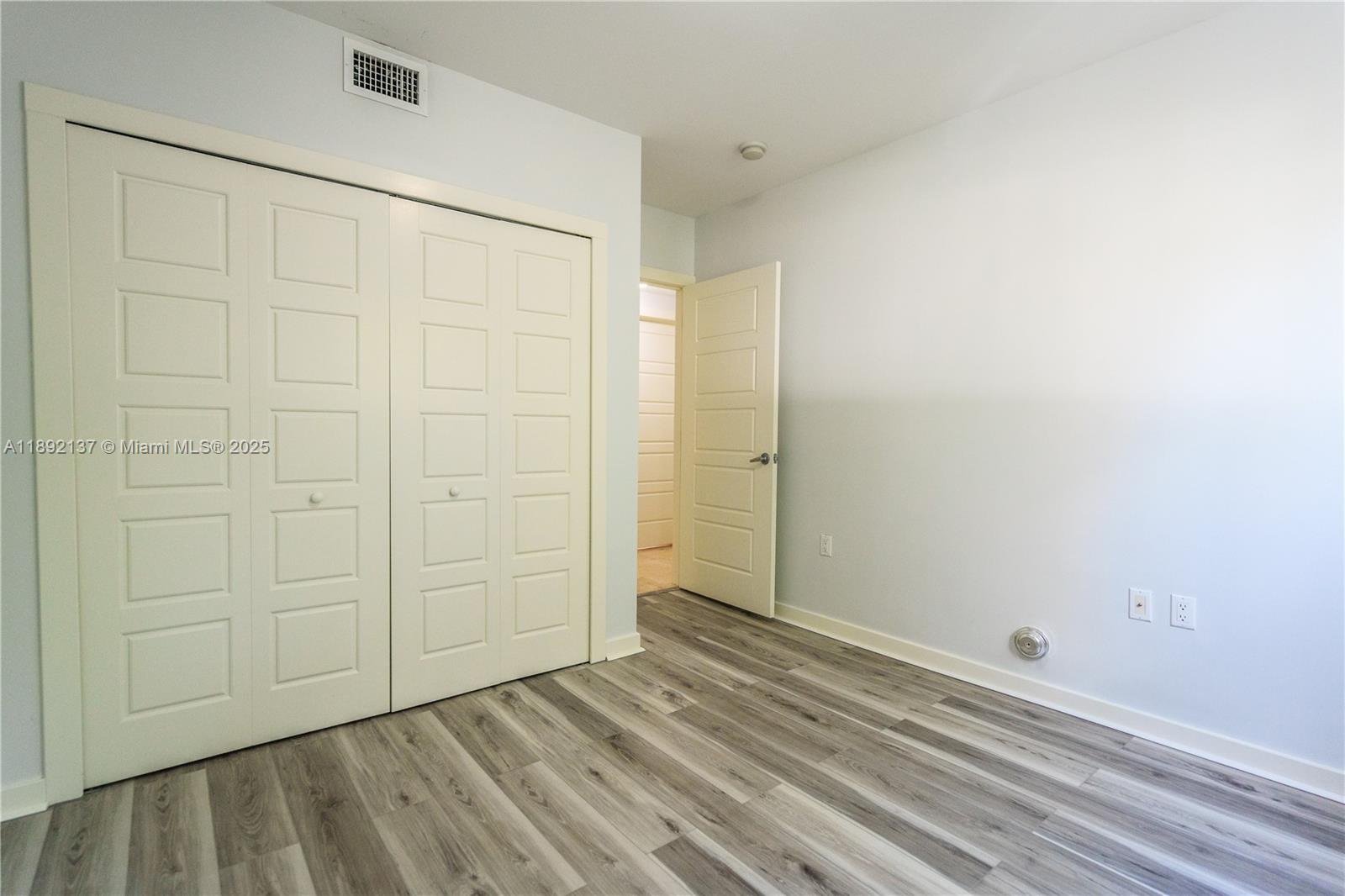 CORAL GABLES SEC K - Residential Lease