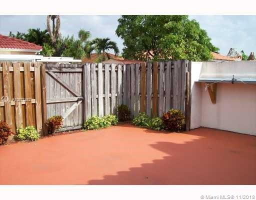 BARCLAYS ESTATES - Residential Lease