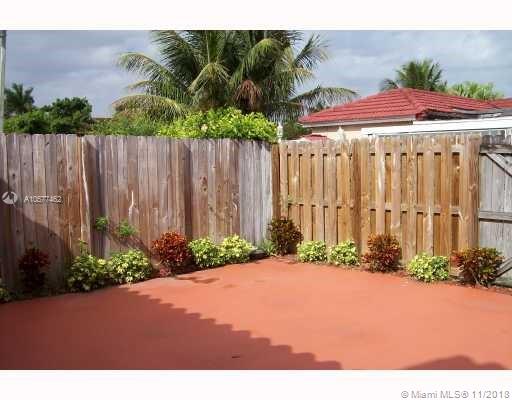 BARCLAYS ESTATES - Residential Lease