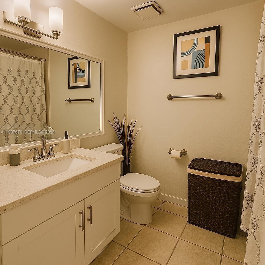 SOLEIL AT FONTAINEBLEAU C - Residential Lease