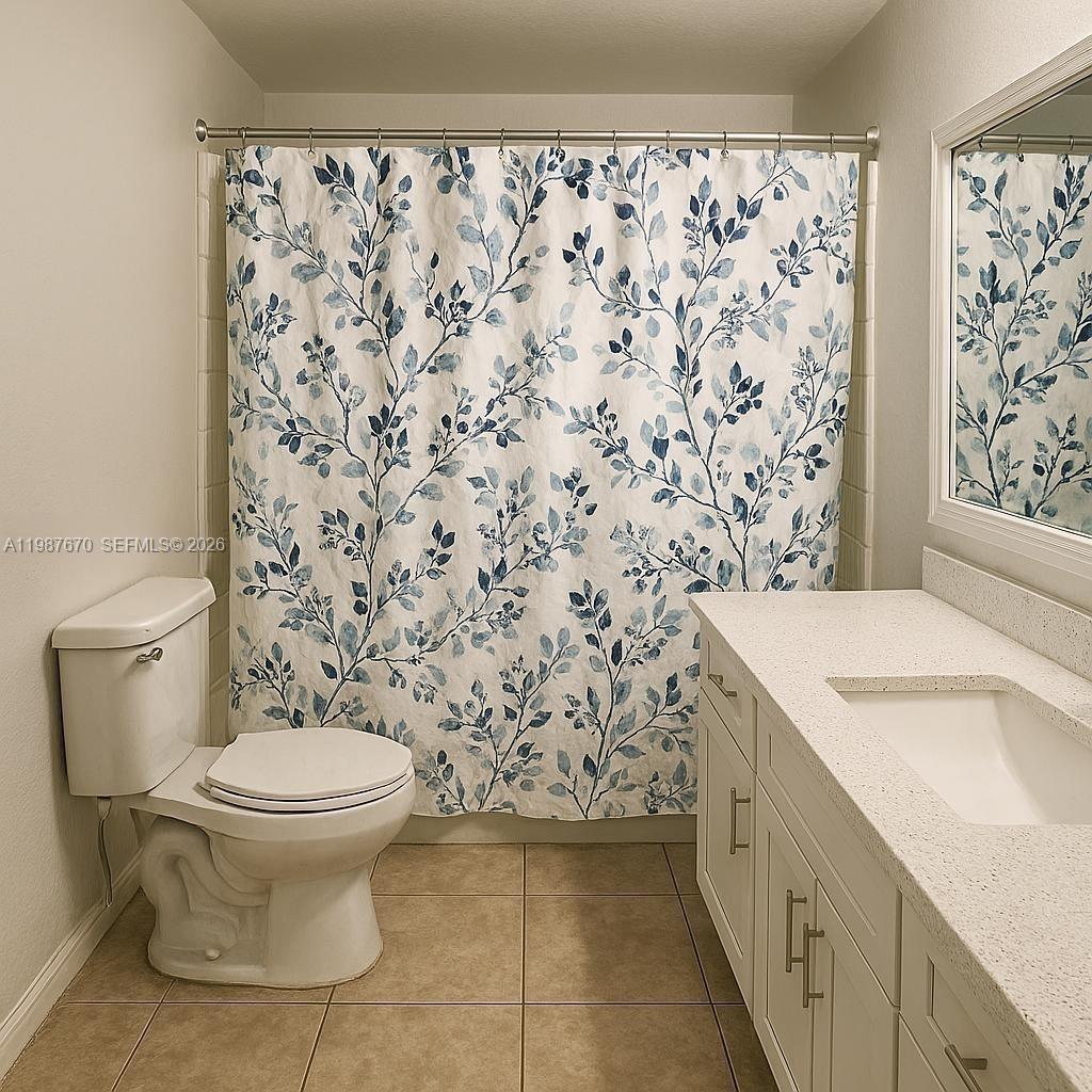 SOLEIL AT FONTAINEBLEAU C - Residential Lease