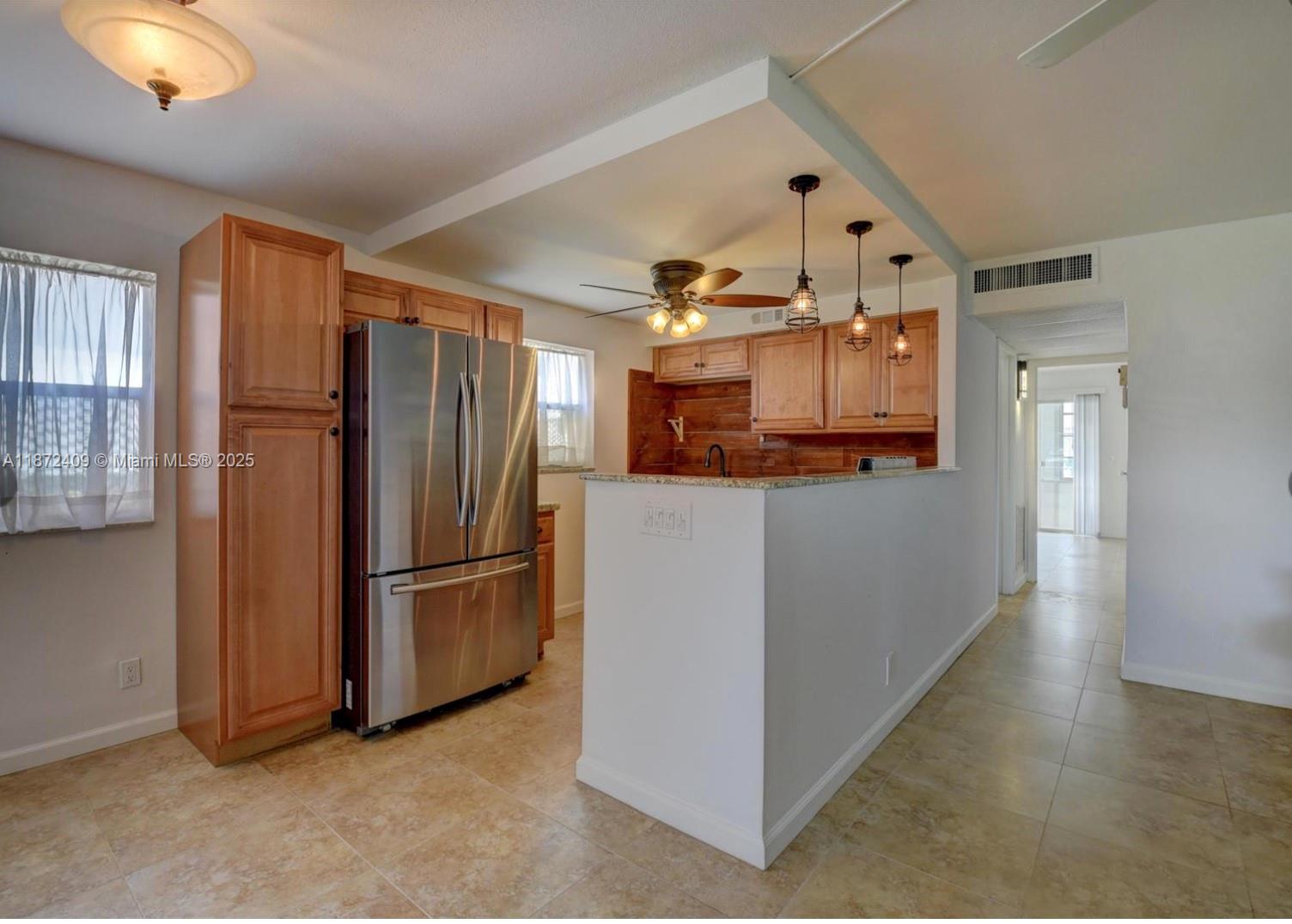 *GREAT OPPORTUNITY!* Price reduced to sell quickly. Beautiful unit, ground floor, parking conveniently at your door, fresh painted, 2 bedrooms 2 bathrooms. Remodeled, open kitchen SS appliances, ceramic floor throughout. No popcorn ceiling. New washer and dryer.
Fantastic amenities, club house, theater, indoor and outdoor pools, golf course, tennis, gym, cafe, salon, pickle ball court, billiards and more! Close to restaurants, shoppings, entertainments, etc.
Kings Point also provides a courtesy but to shoppings. 55 years old community.
Easy to show. Vacant