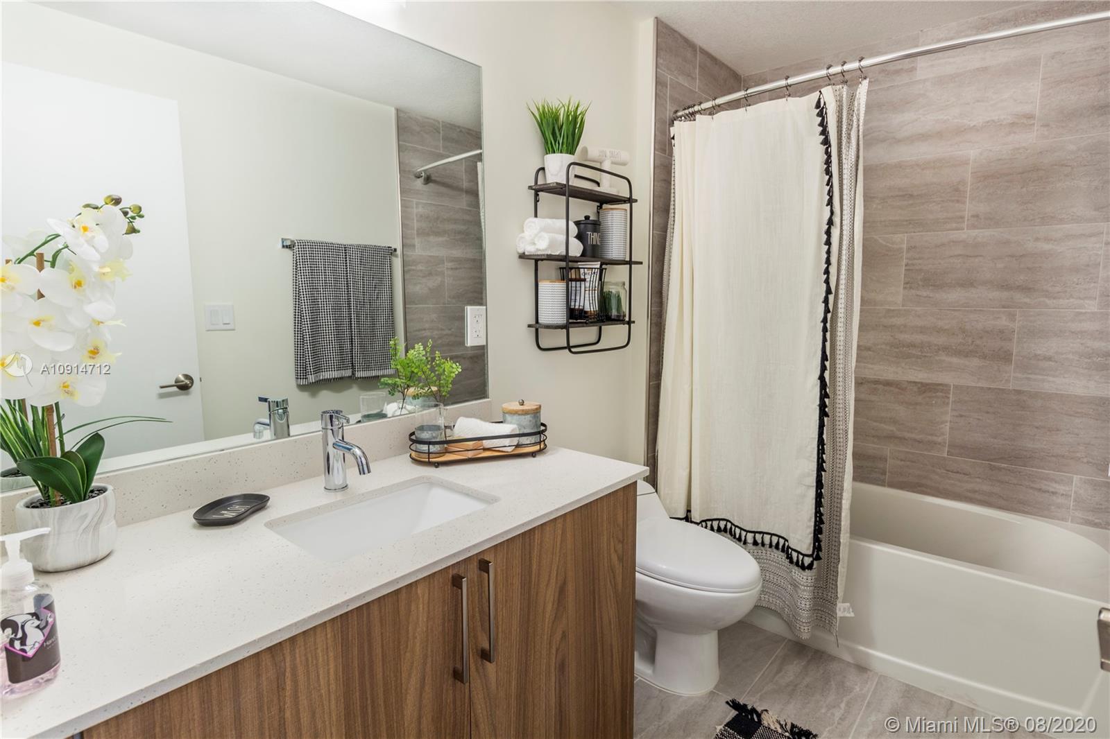 MORNINGSIDE ACRES - Residential Lease