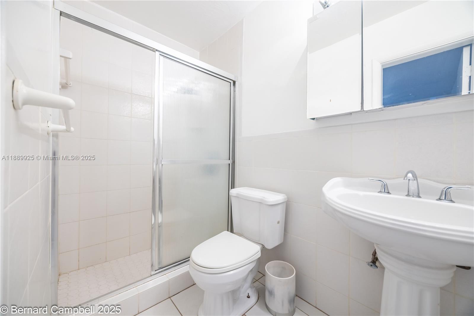 MIRAMAR ISLES SEC 3 - Residential