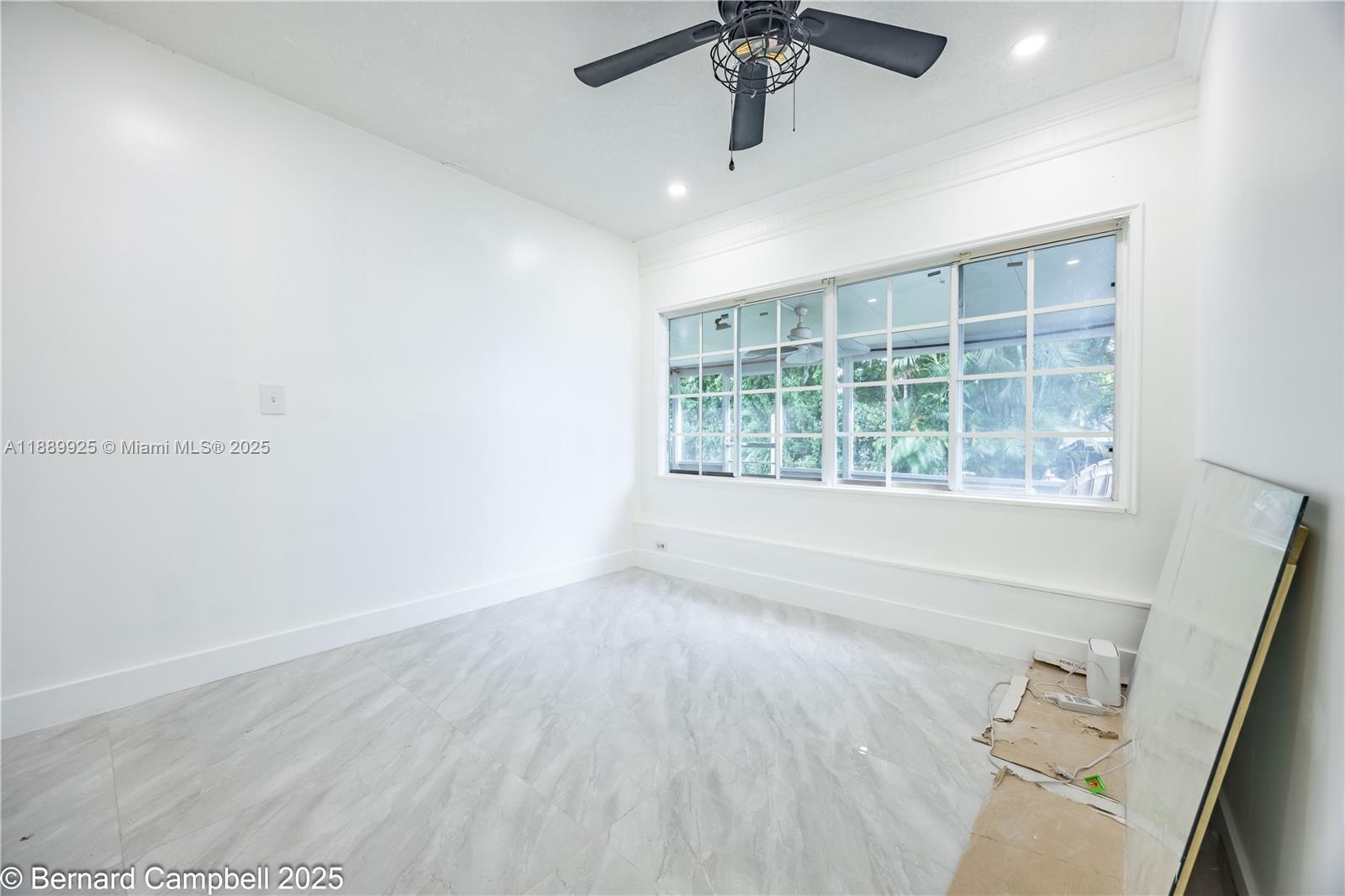 MIRAMAR ISLES SEC 3 - Residential