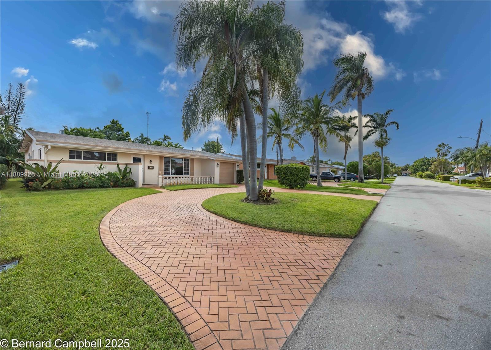 MIRAMAR ISLES SEC 3 - Residential