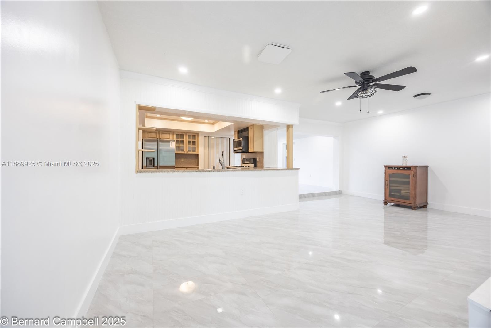 MIRAMAR ISLES SEC 3 - Residential