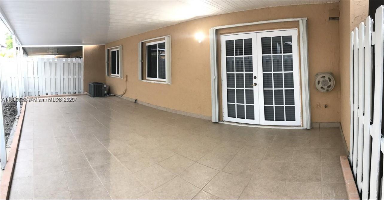 GABRIELLA CONDO CENTER - Residential Lease