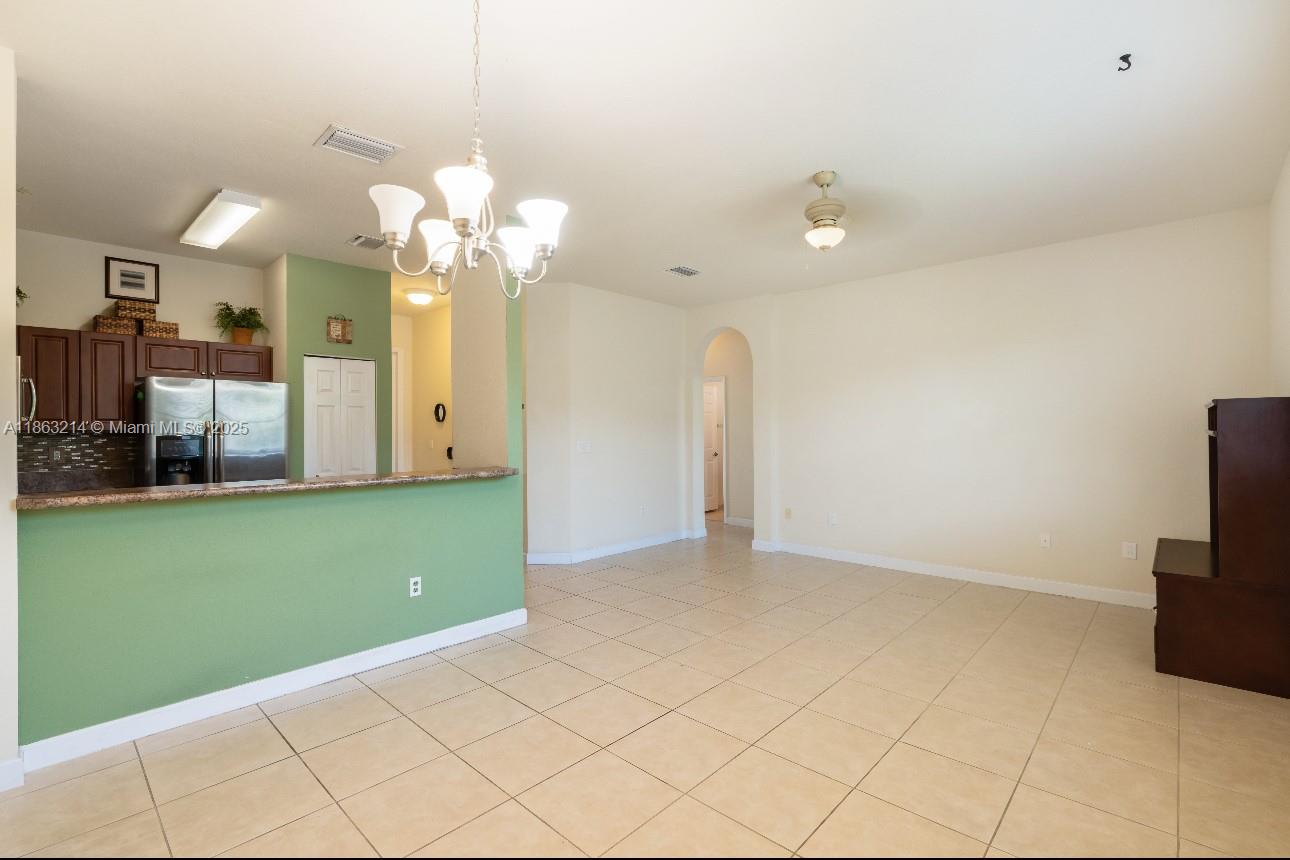 Beautiful 3/2 condo located in the gated community of Fiji. Section 8 welcomed. Ideally situated near shops and restaurants for convenient living. Access to a sparkling community pool and state of the art gym available. Don't miss out on this great opportunity to enjoy comfortable, secure, and accessible living!