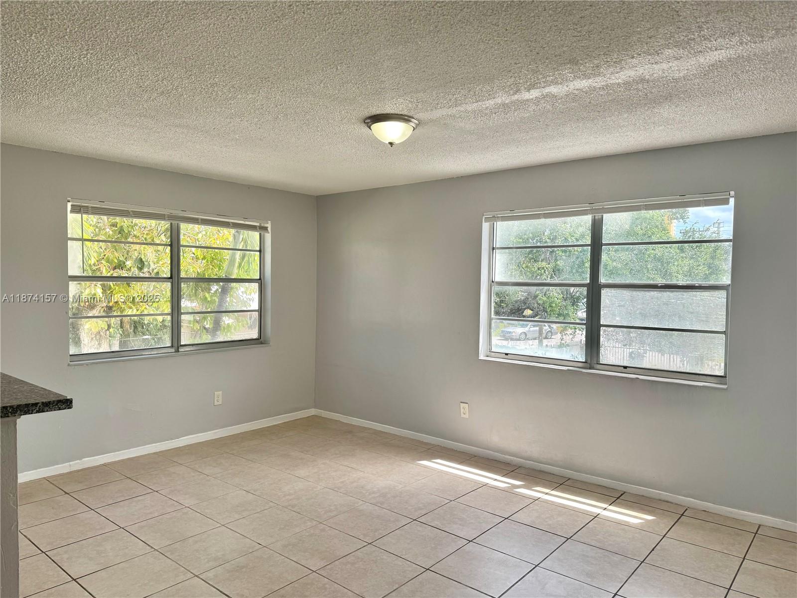 Charming and updated 1-bedroom, 1-bathroom apartment on the second floor with one assigned parking space. A beautiful kitchen with quality appliances, a spacious bedroom, central AC, and one parking spot. Washer and dryer on-site. The neighborhood is quiet and walkable. You’re just a few minutes’ walk from numerous bars and restaurants on Biscayne Blvd, as well as Morningside Park, Baywood Park, and Legion Park, which hosts a farmers' market every Saturday. Only 5 minutes from 79th Street and the beach. The owner covers the water bill; the tenant is responsible for FPL and Internet.