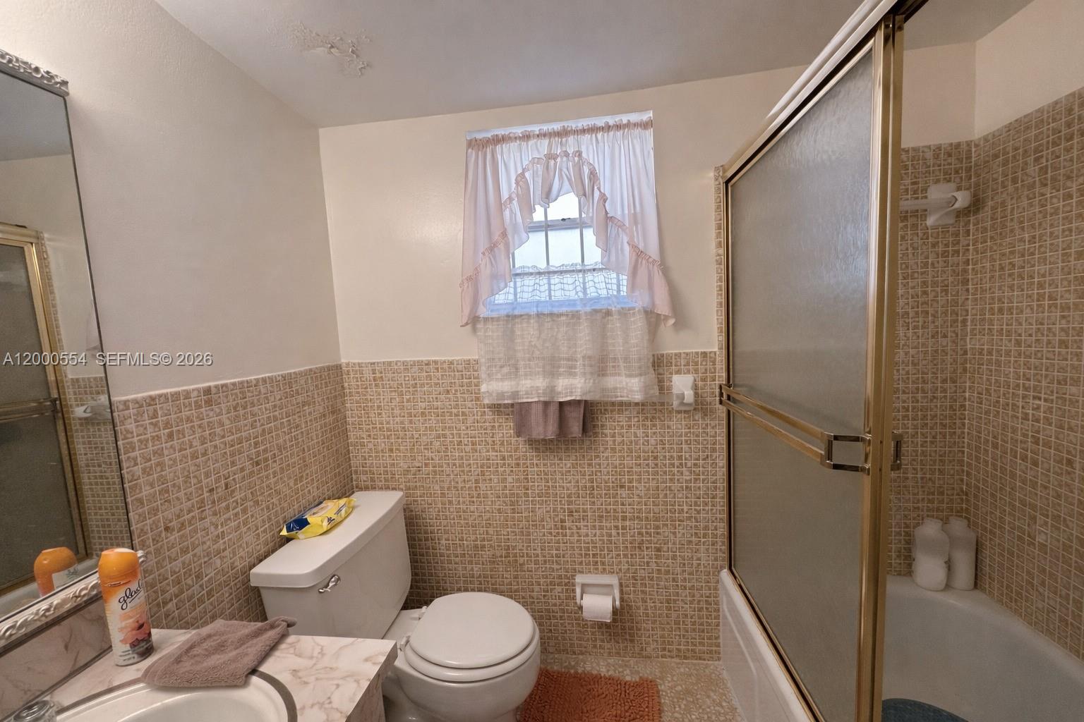 FOURTH GULFSTREAM GARDEN - Residential