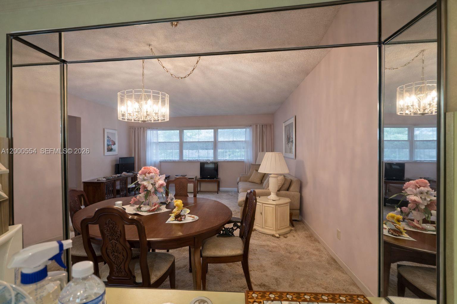 FOURTH GULFSTREAM GARDEN - Residential