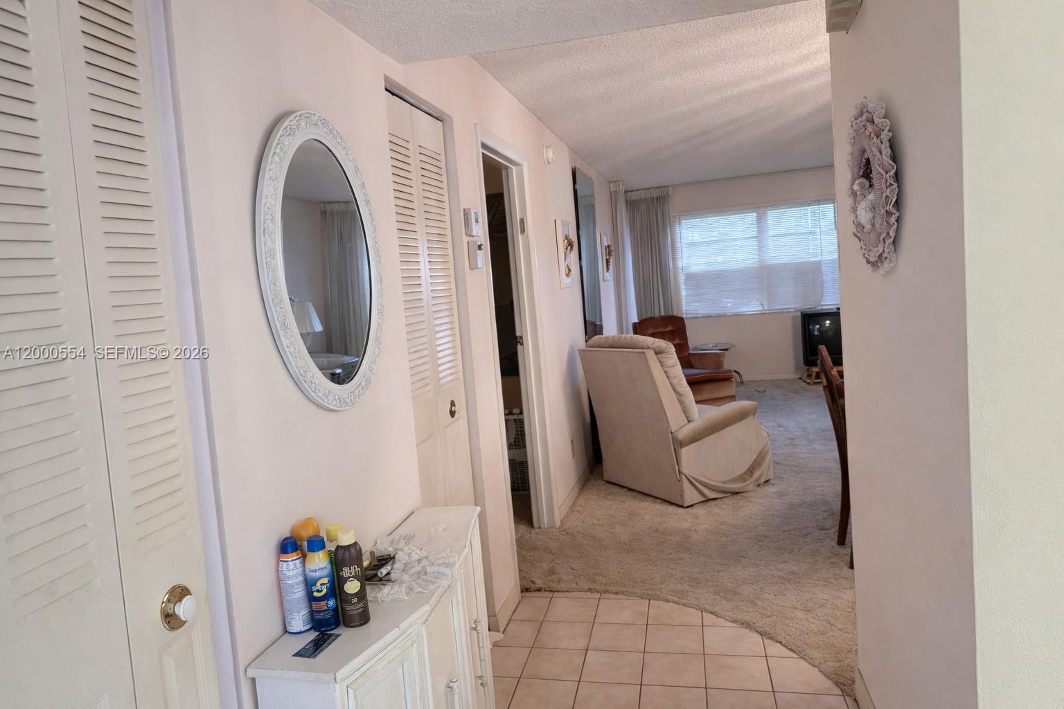 FOURTH GULFSTREAM GARDEN - Residential