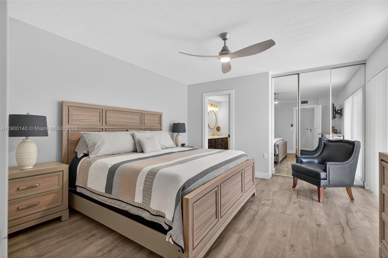 RIVER - Residential Lease