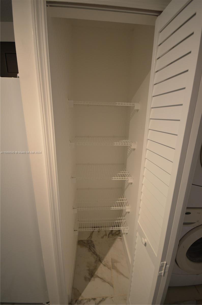 VENETIA GARDENS SOUTH CON - Residential Lease