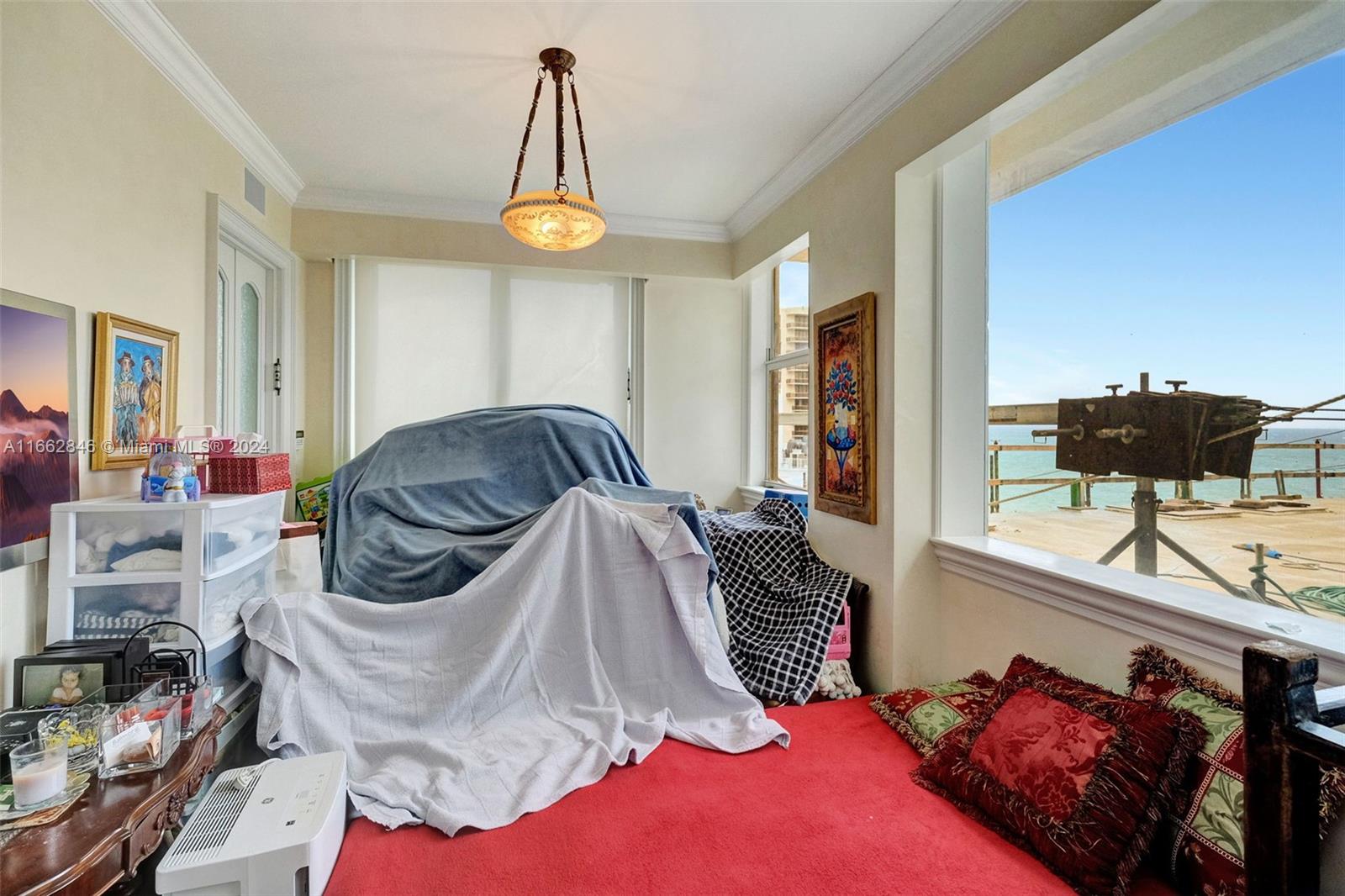 BALMORAL CONDO - Residential