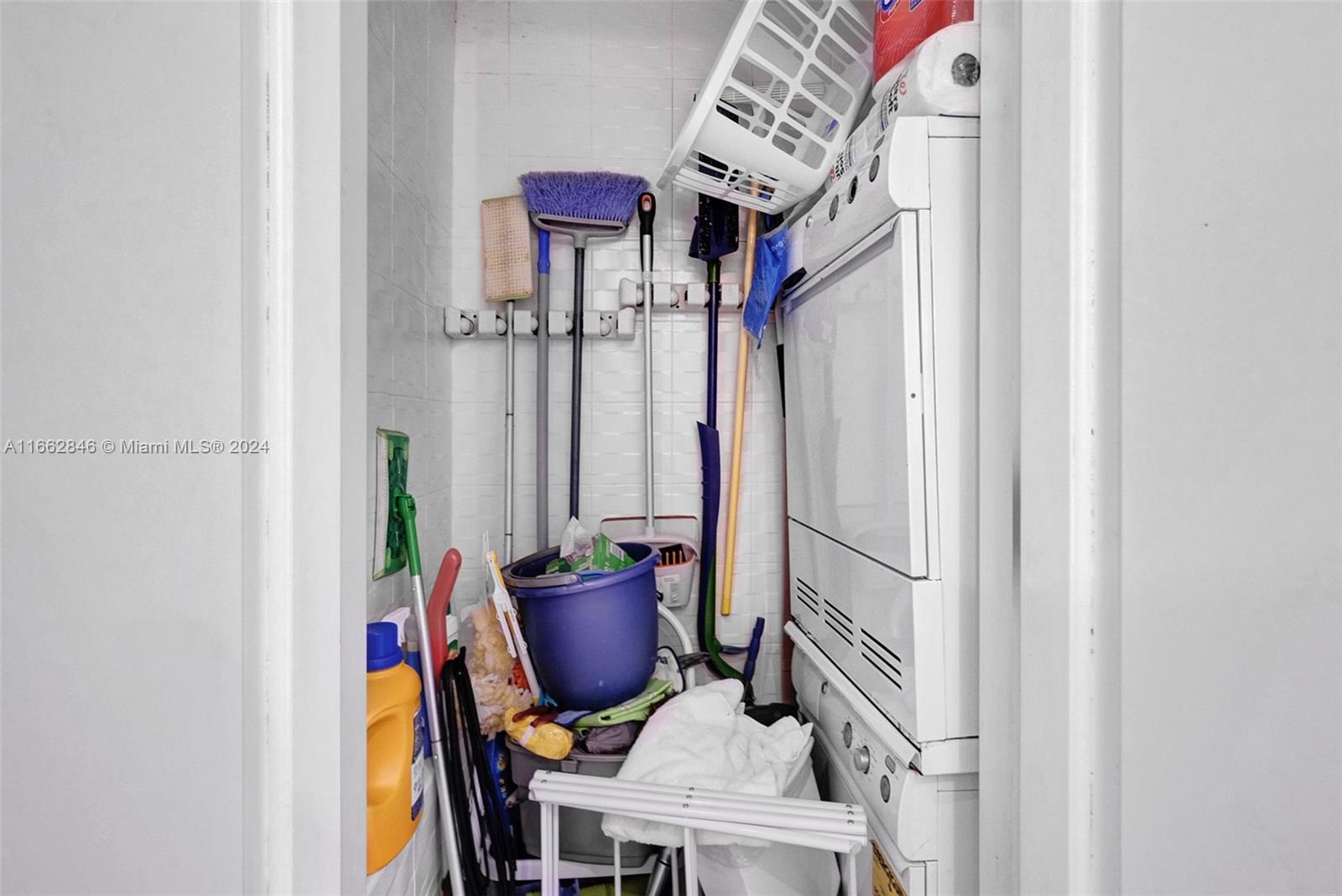 BALMORAL CONDO - Residential