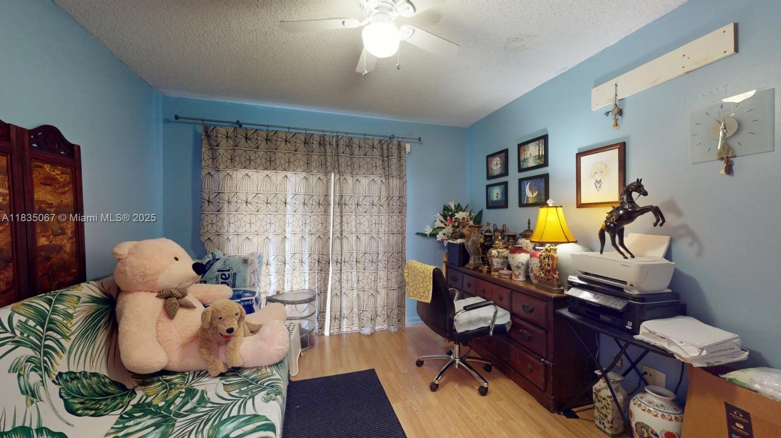 VALENCIA VILLAGE CONDO PH - Residential