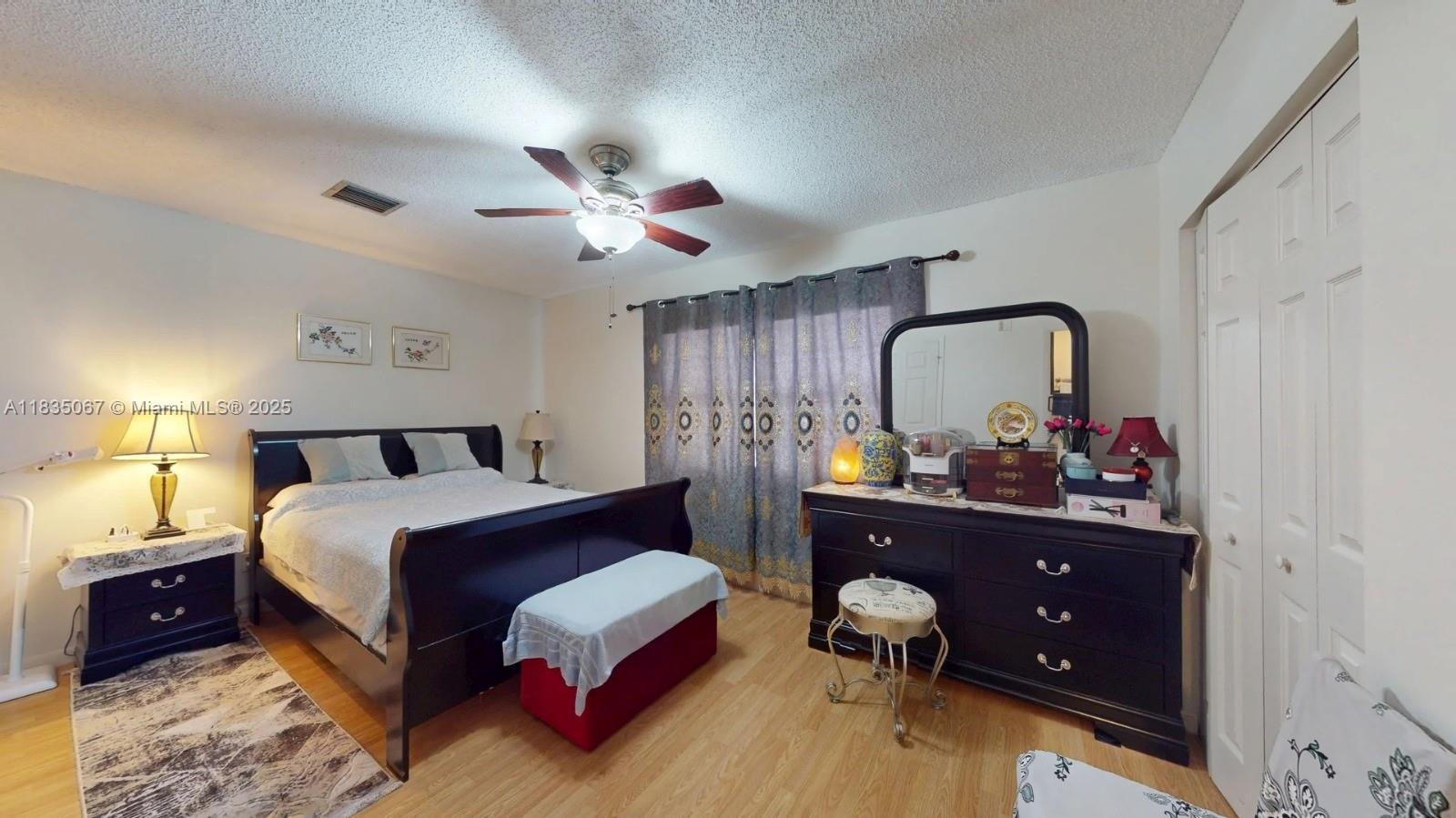 VALENCIA VILLAGE CONDO PH - Residential