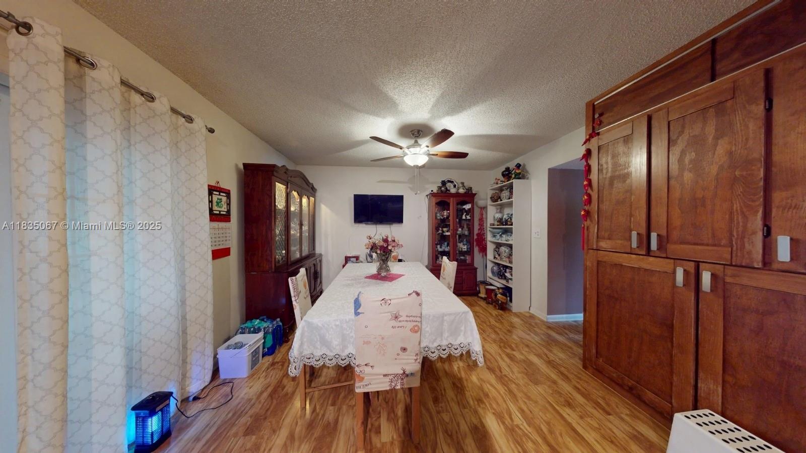 VALENCIA VILLAGE CONDO PH - Residential